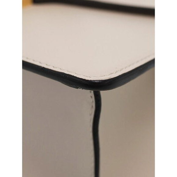 Gucci Sylvie Leather Bag - Picture 5 of 5